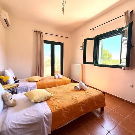 The Twin بيت للعطل Metamorfosi (Troizinia-Methana)