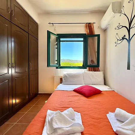 بيت للعطل The Twin *