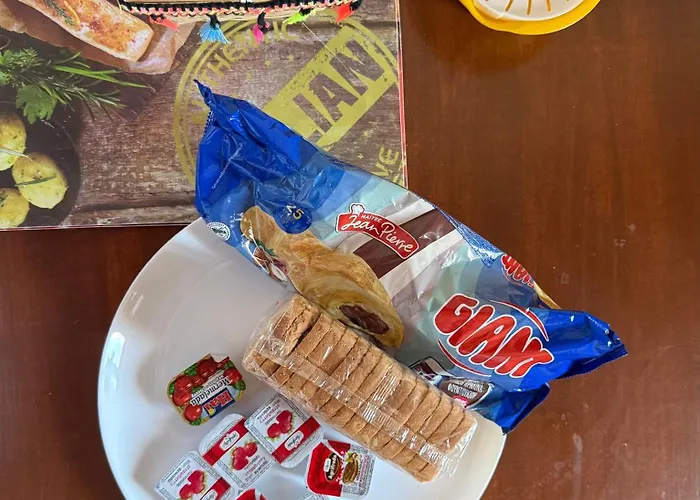 The Twin Metamorfosi (Troizinia-Methana)