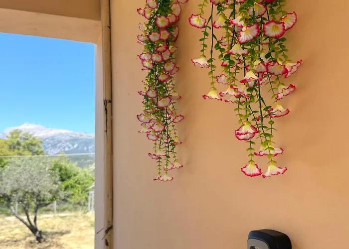 The Twin Metamorfosi (Troizinia-Methana)