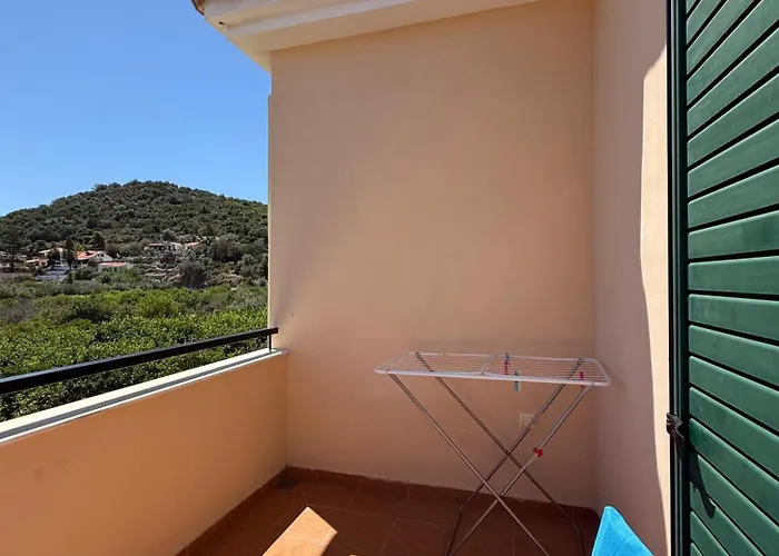 The Twin Holiday home Metamorfosi (Troizinia-Methana)